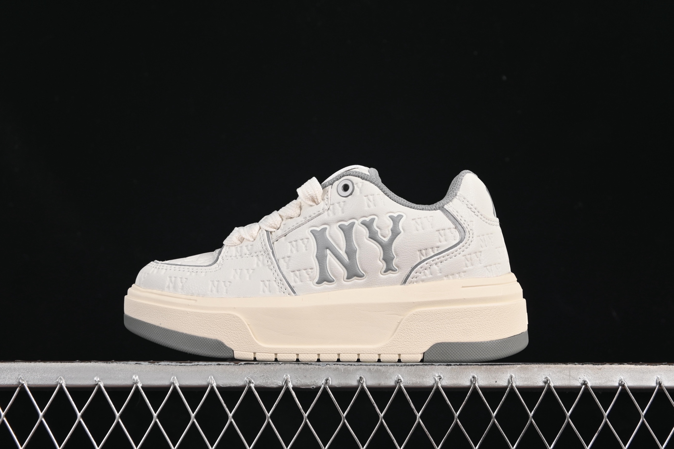 MLB NY Bigball Chunky Sneakers White/Grey