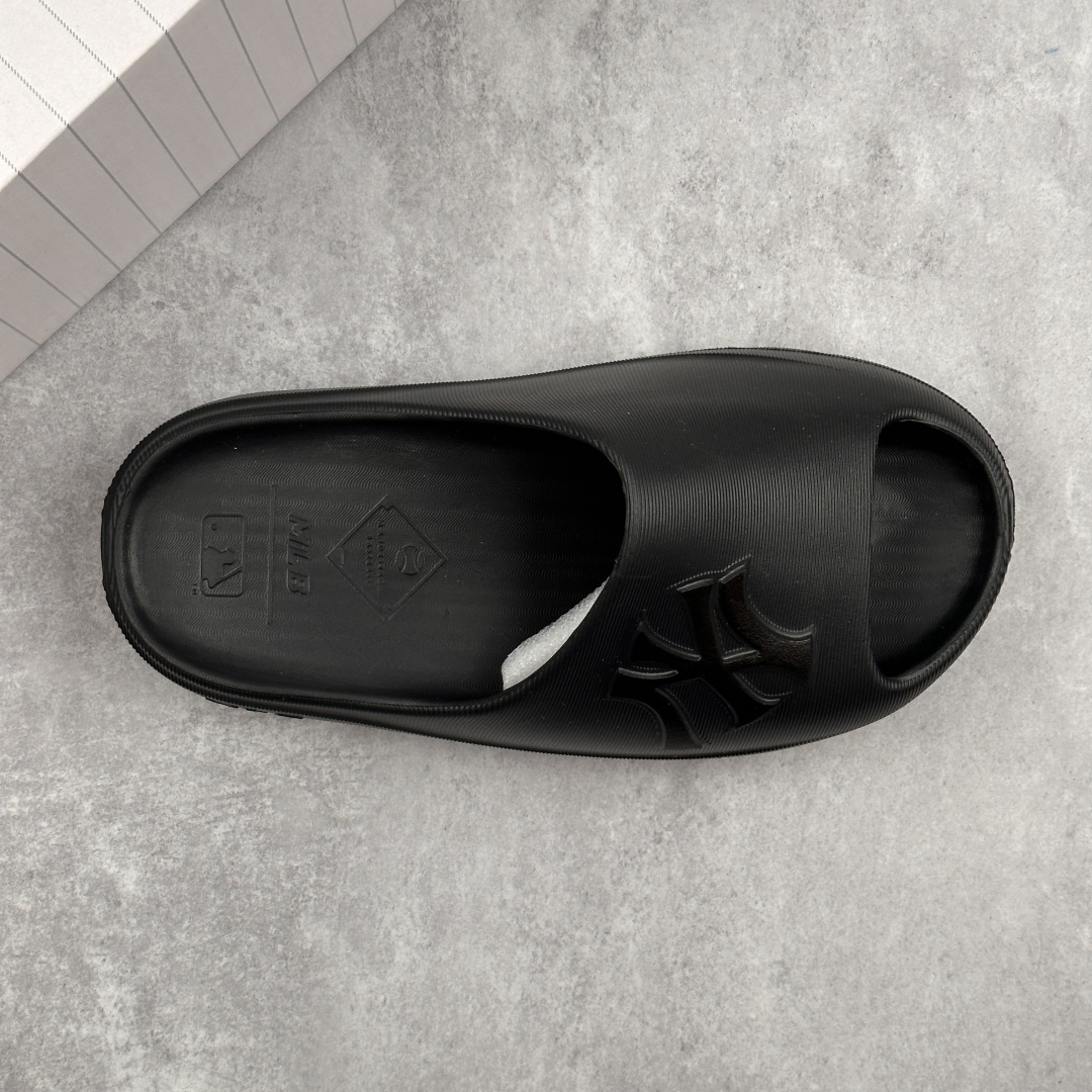 MLB NY Skier Slide Sandals Black