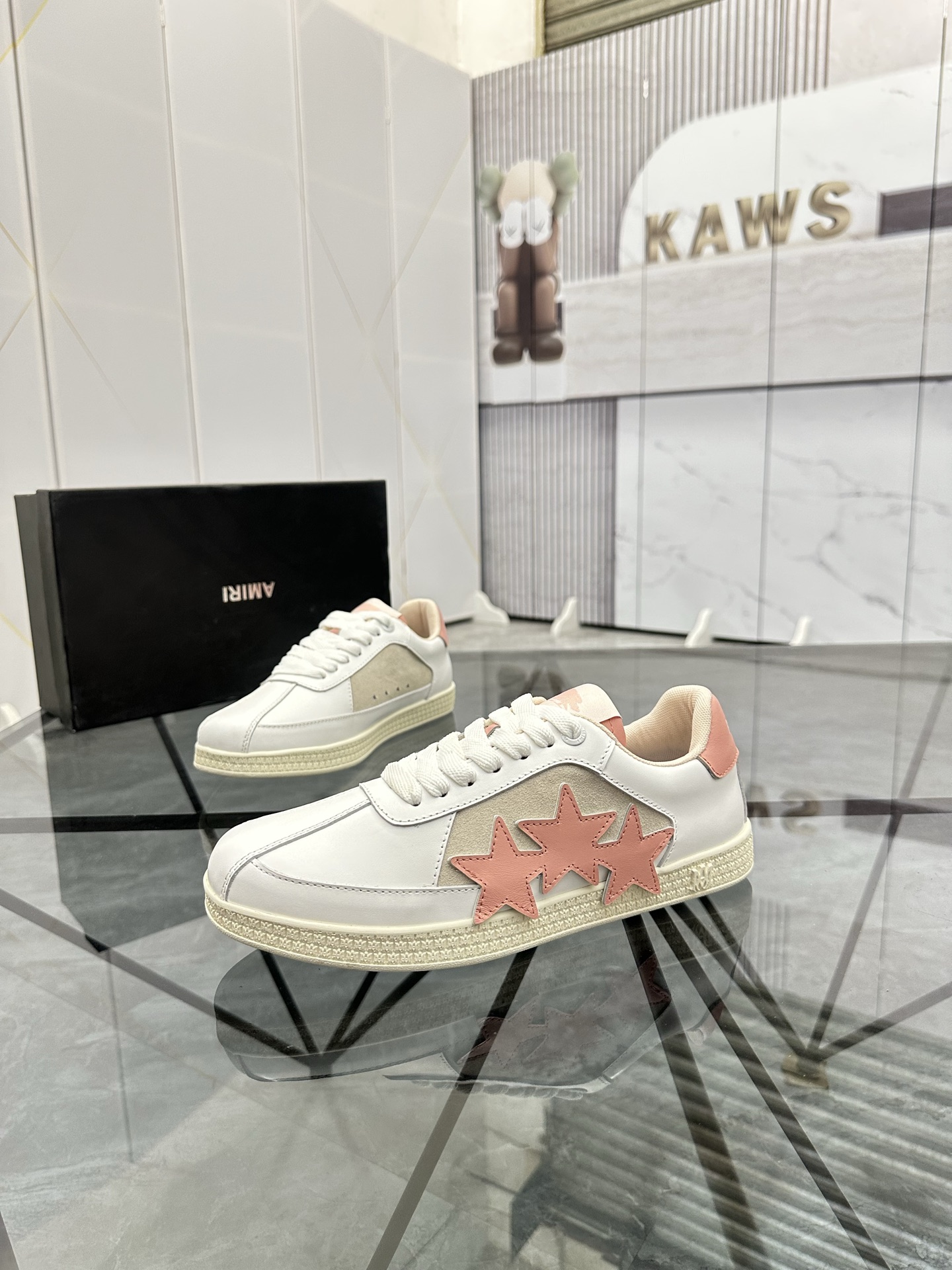 Amiri Star Low-Top Sneakers White Pink