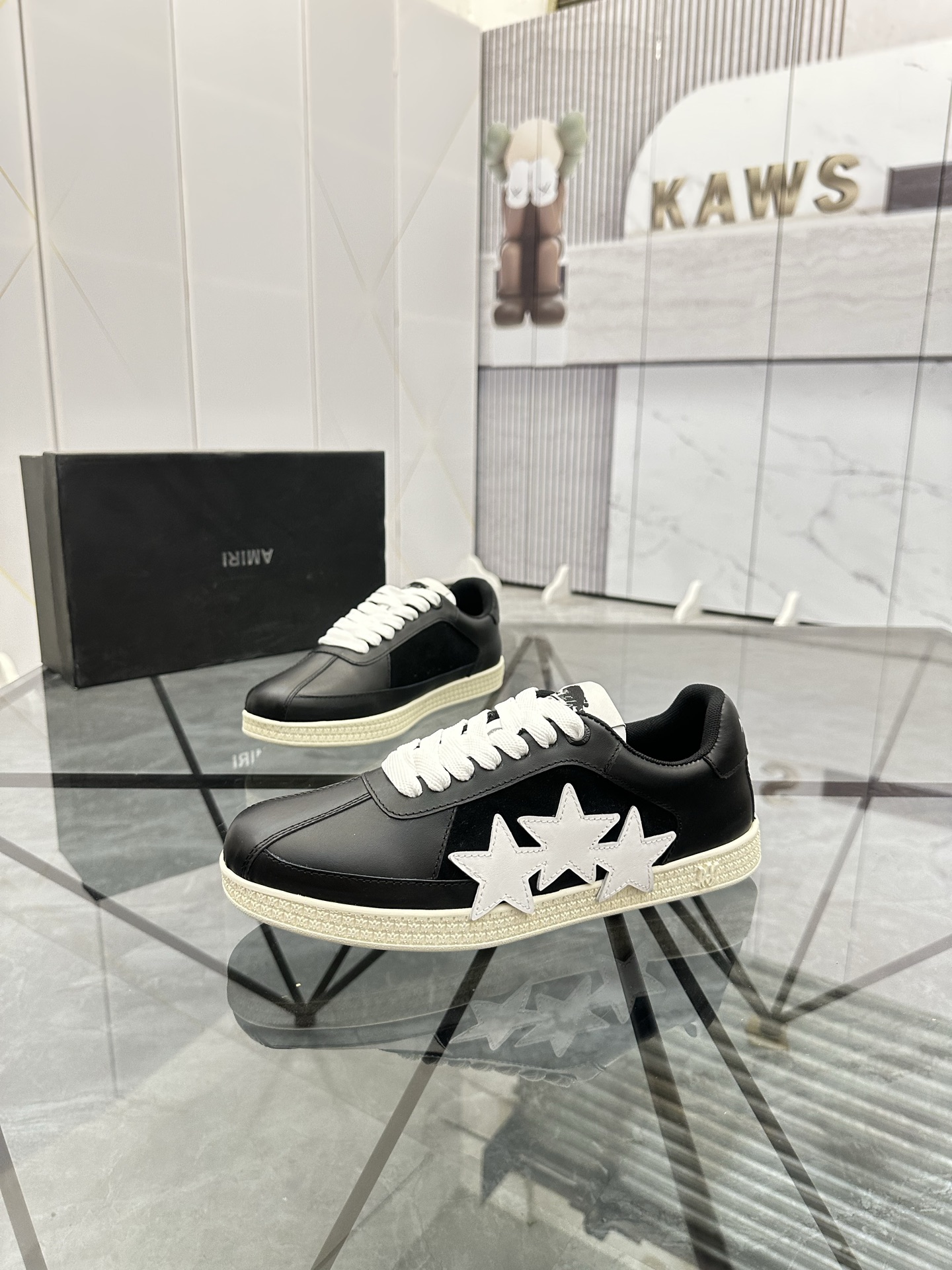 Amiri Star Low-Top Sneakers Black/White