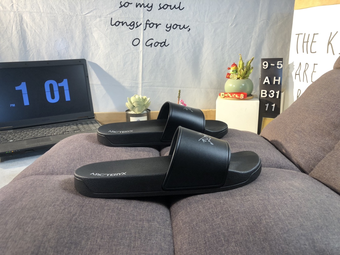 Arc'teryx Comfort Slide Sandals Black