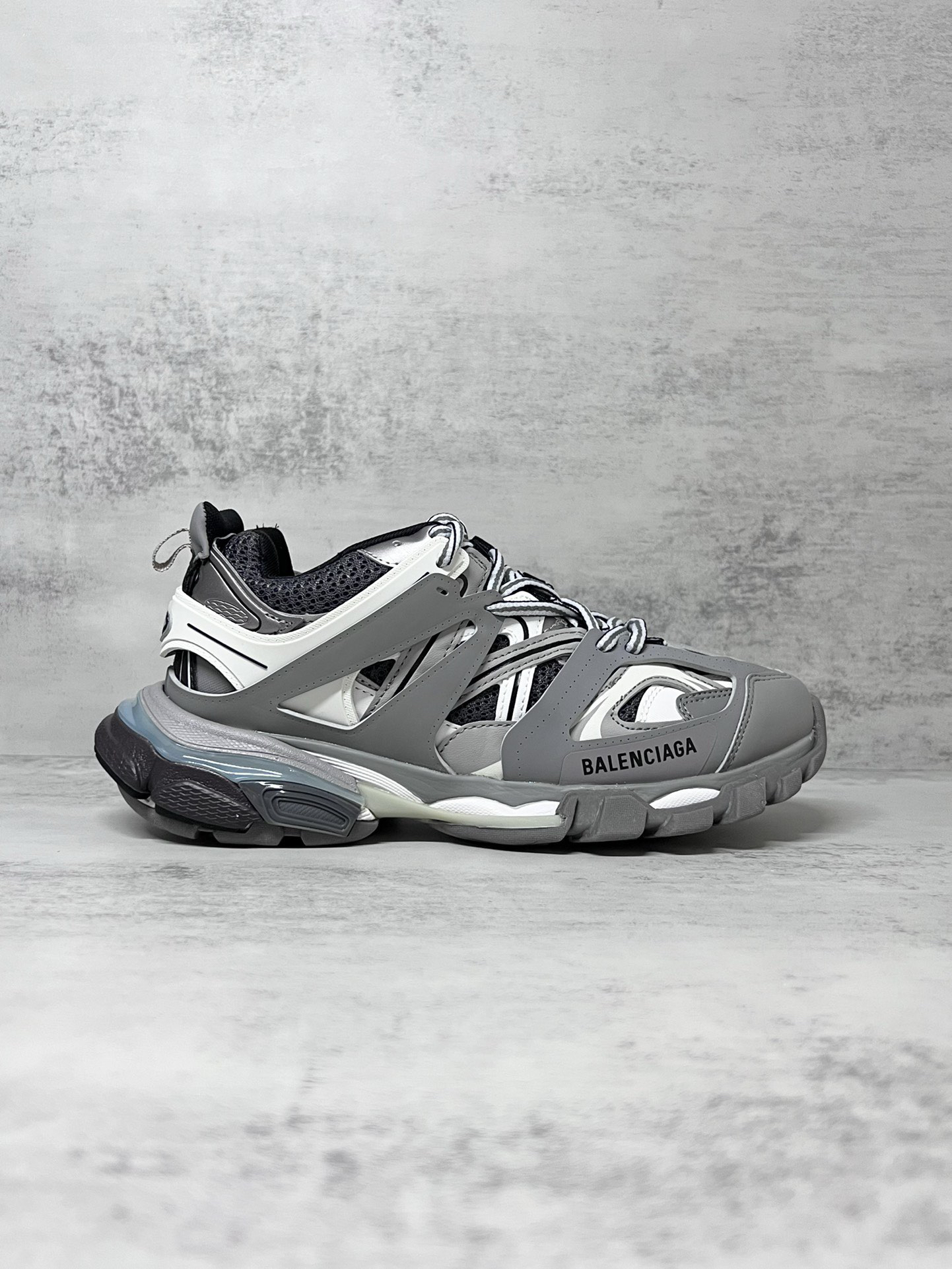 Balenciaga Track 3.0 Sneakers Grey