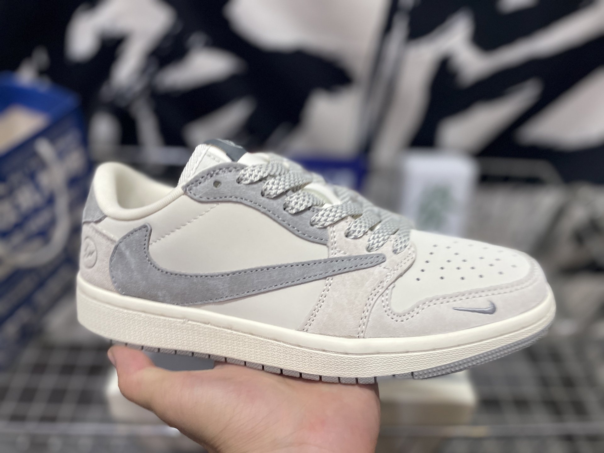 Jordan AJ1 Low TS Reverse Mocha White/Gray