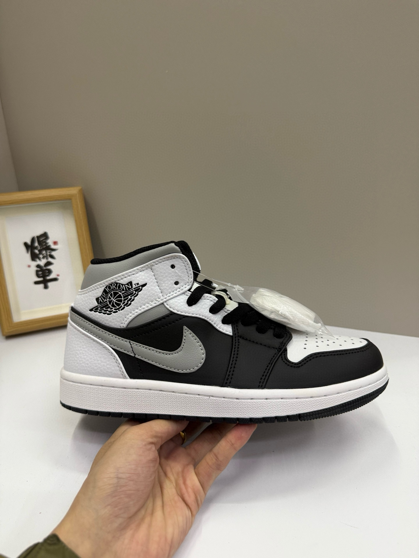 Jordan Air 1 Mid Leather Sneakers Multicolor