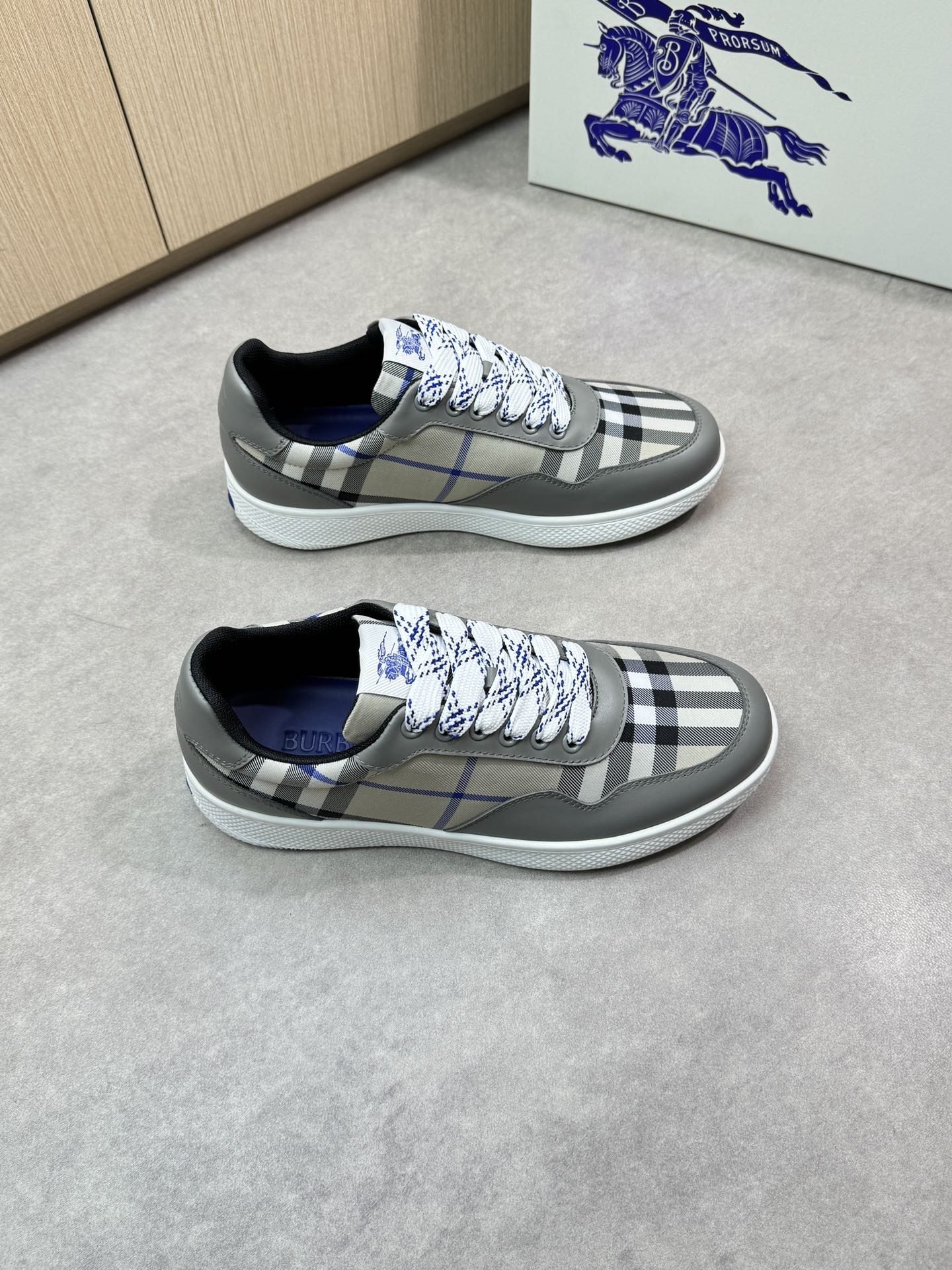 Burberry Check Low-Top Sneakers Grey
