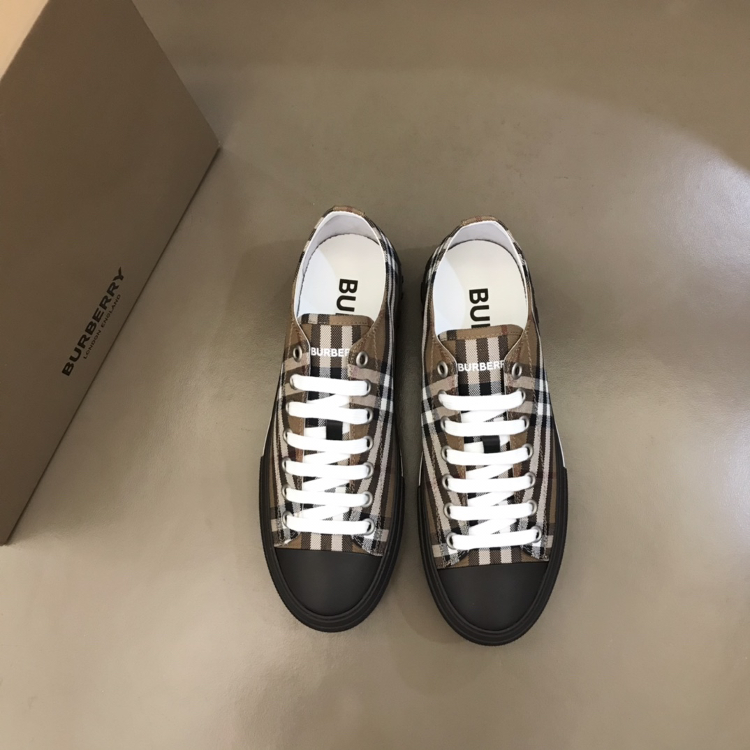 Burberry Vintage Check Low-Top Sneakers Khaki