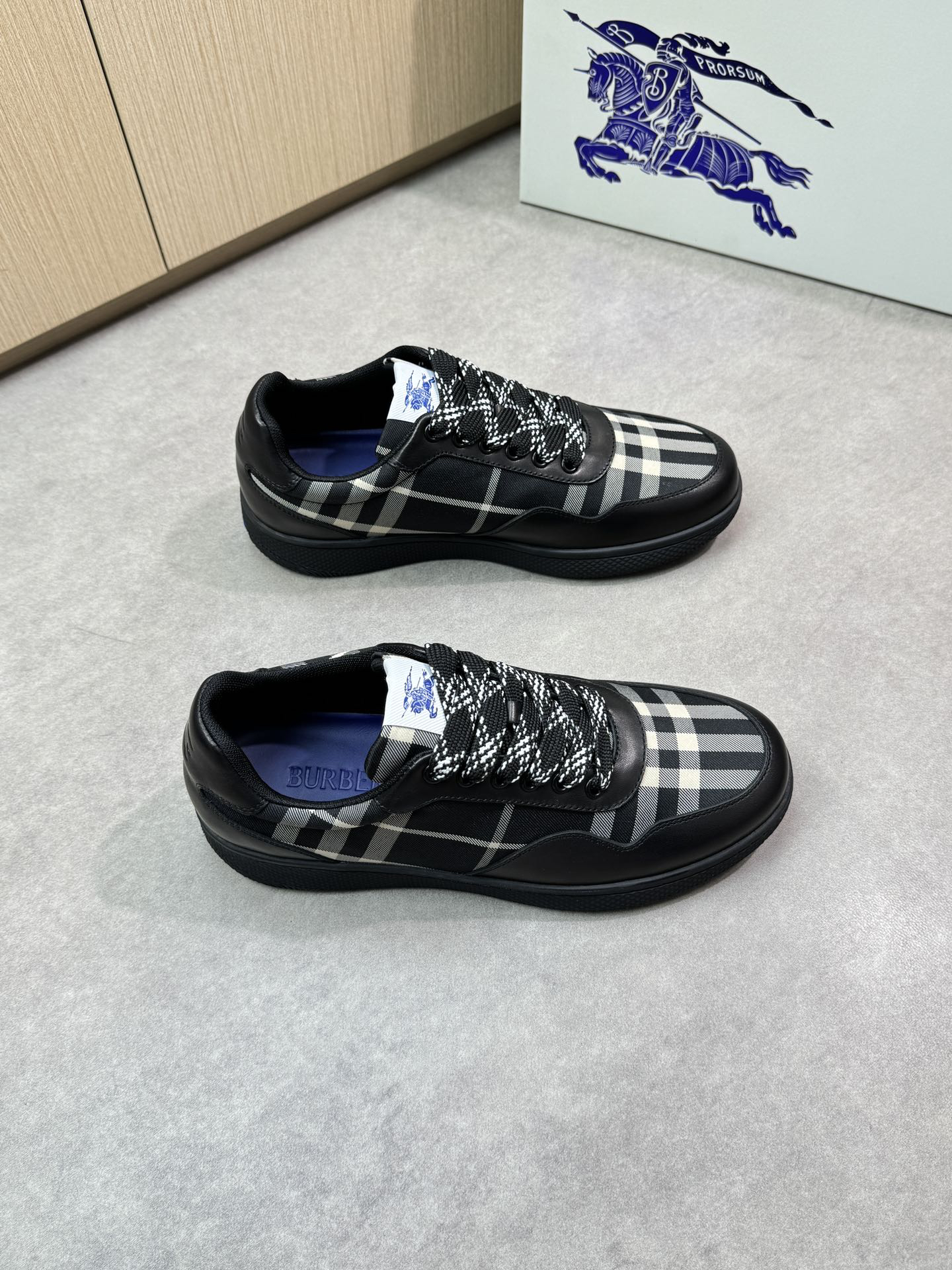 Burberry Vintage Check Sneakers Black