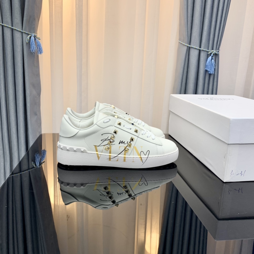 Valentino VLTN Stud Lace-Up Sneakers White