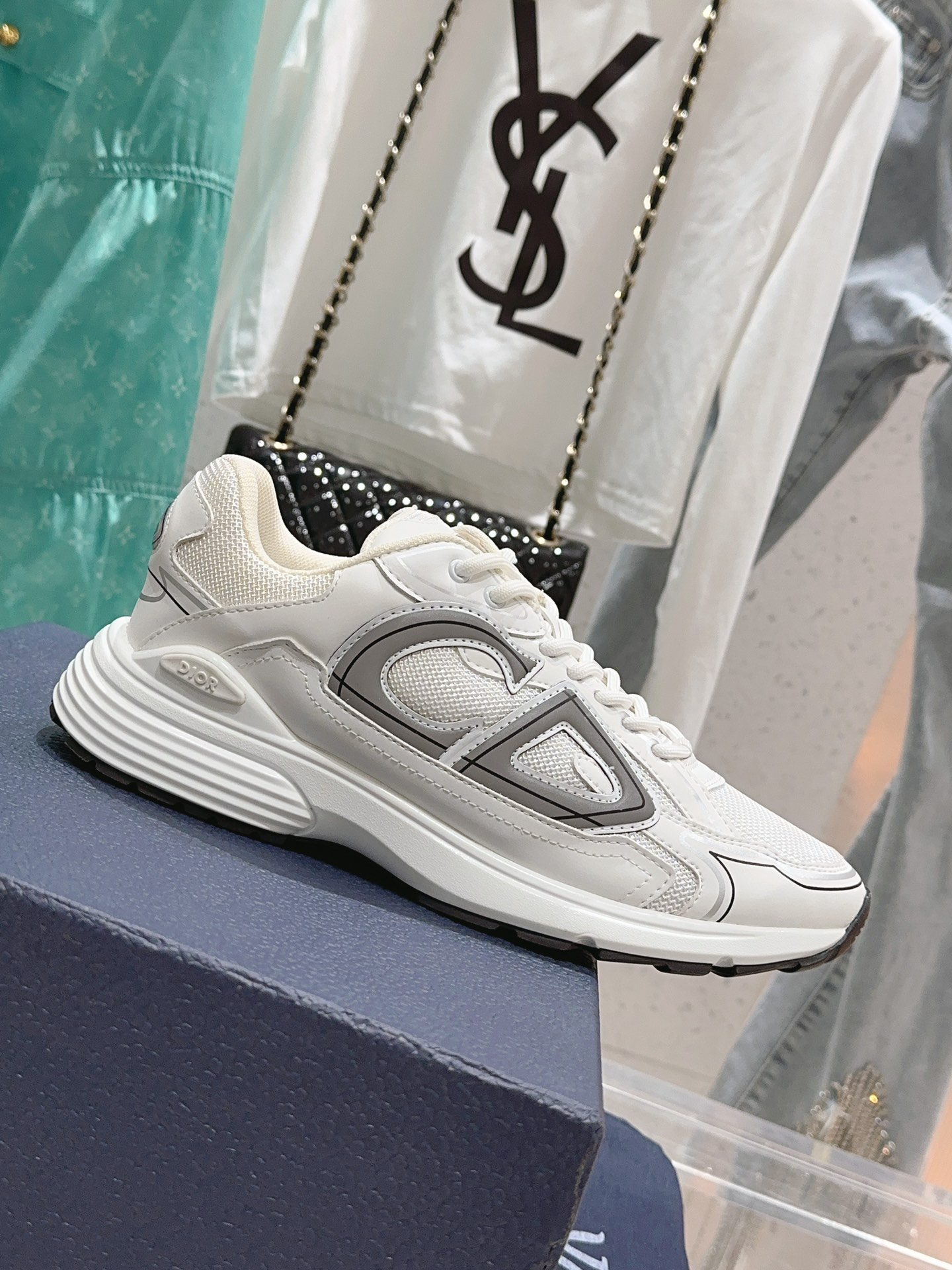 Dior B30 Low-Top Sneakers White