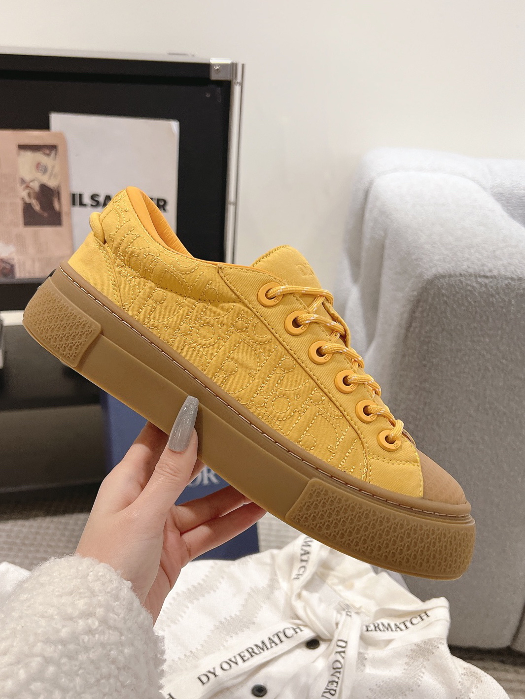 Dior B33 CD Diamond Low-Top Sneakers Yellow