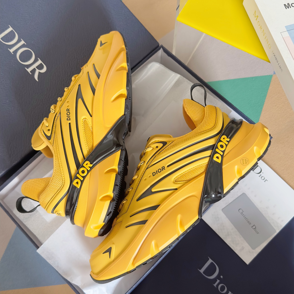 Dior B44 Blade Chunky Runner Yellow