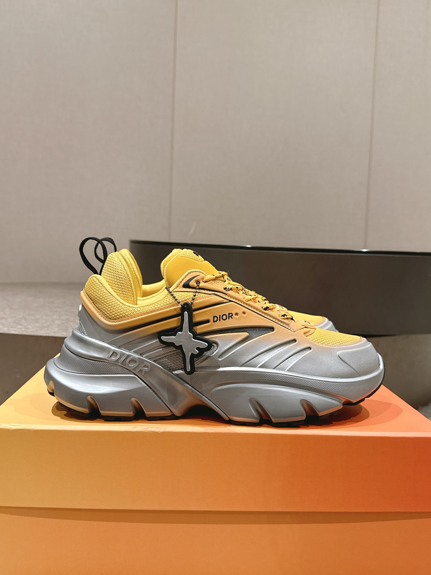 Dior B44 Gradient Mesh Dad Sneakers Yellow