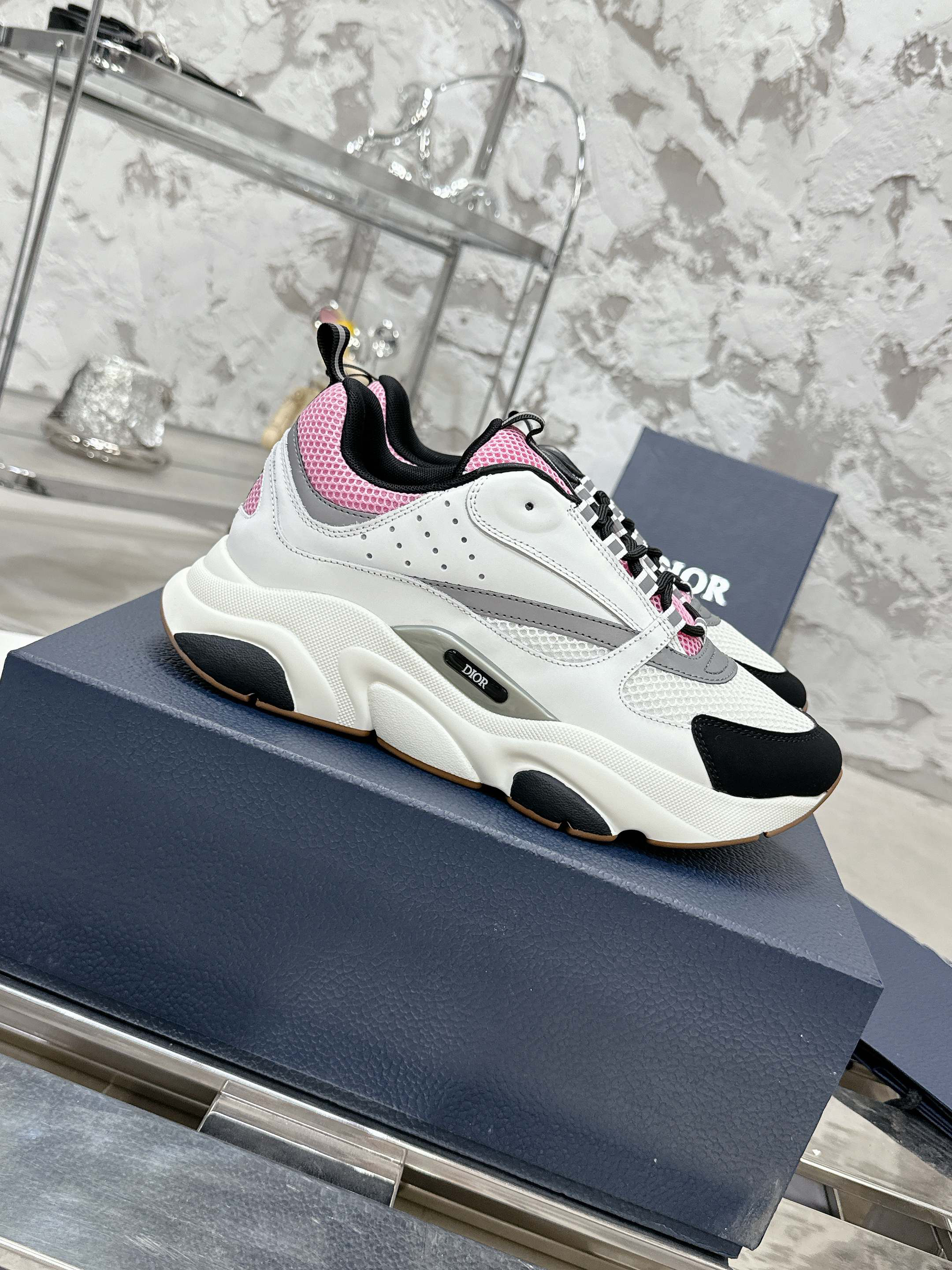 Dior B22 Mesh Sneakers White Pink