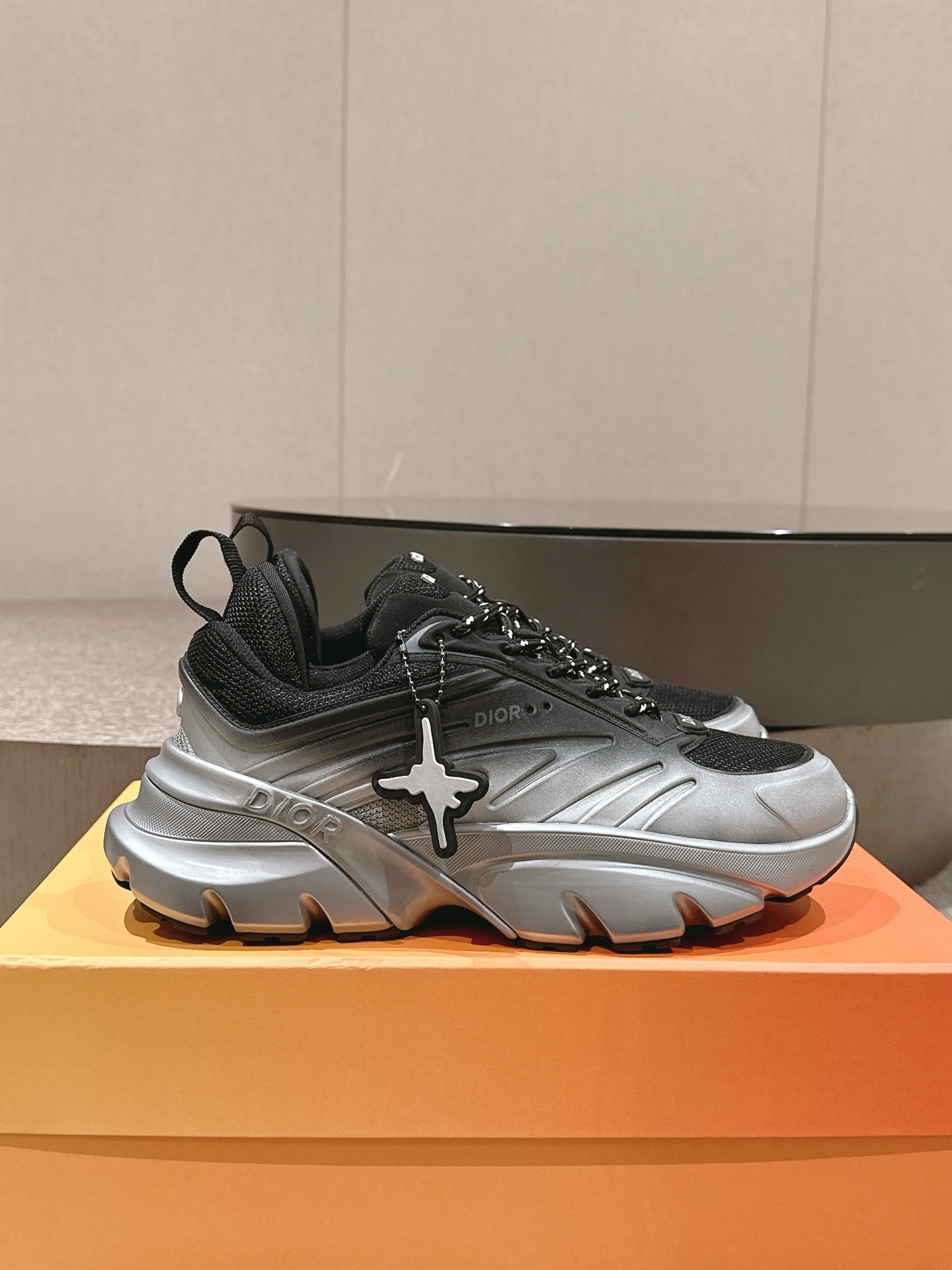 Dior B44 Dad Sneakers Black/Silver