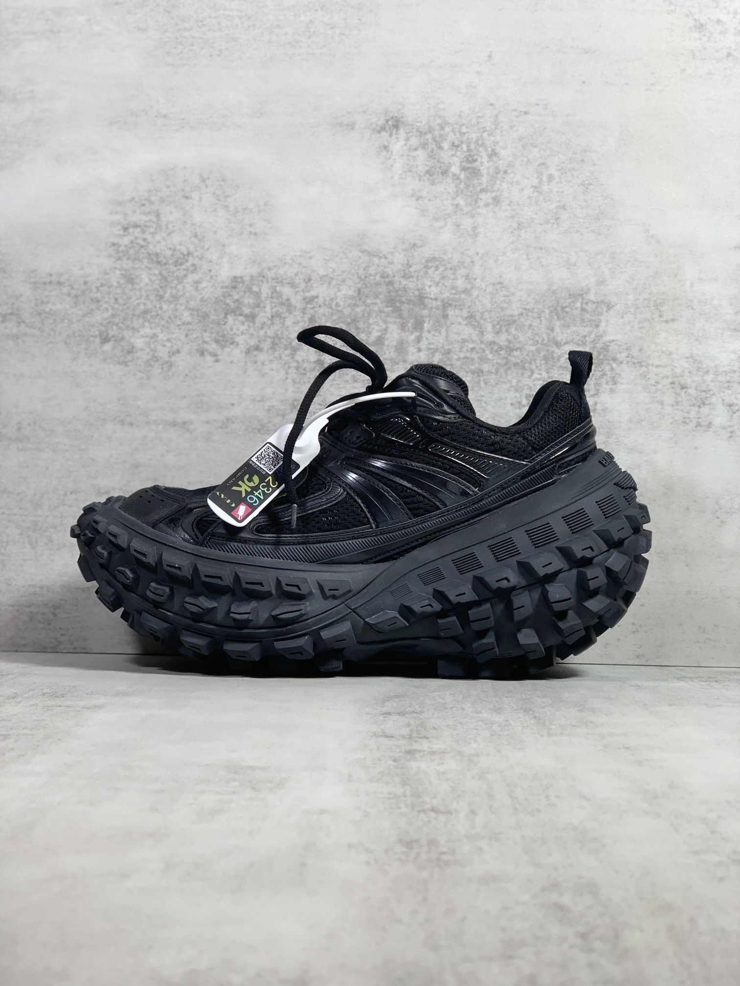 Balenciaga Defender Platform Sneaker Black