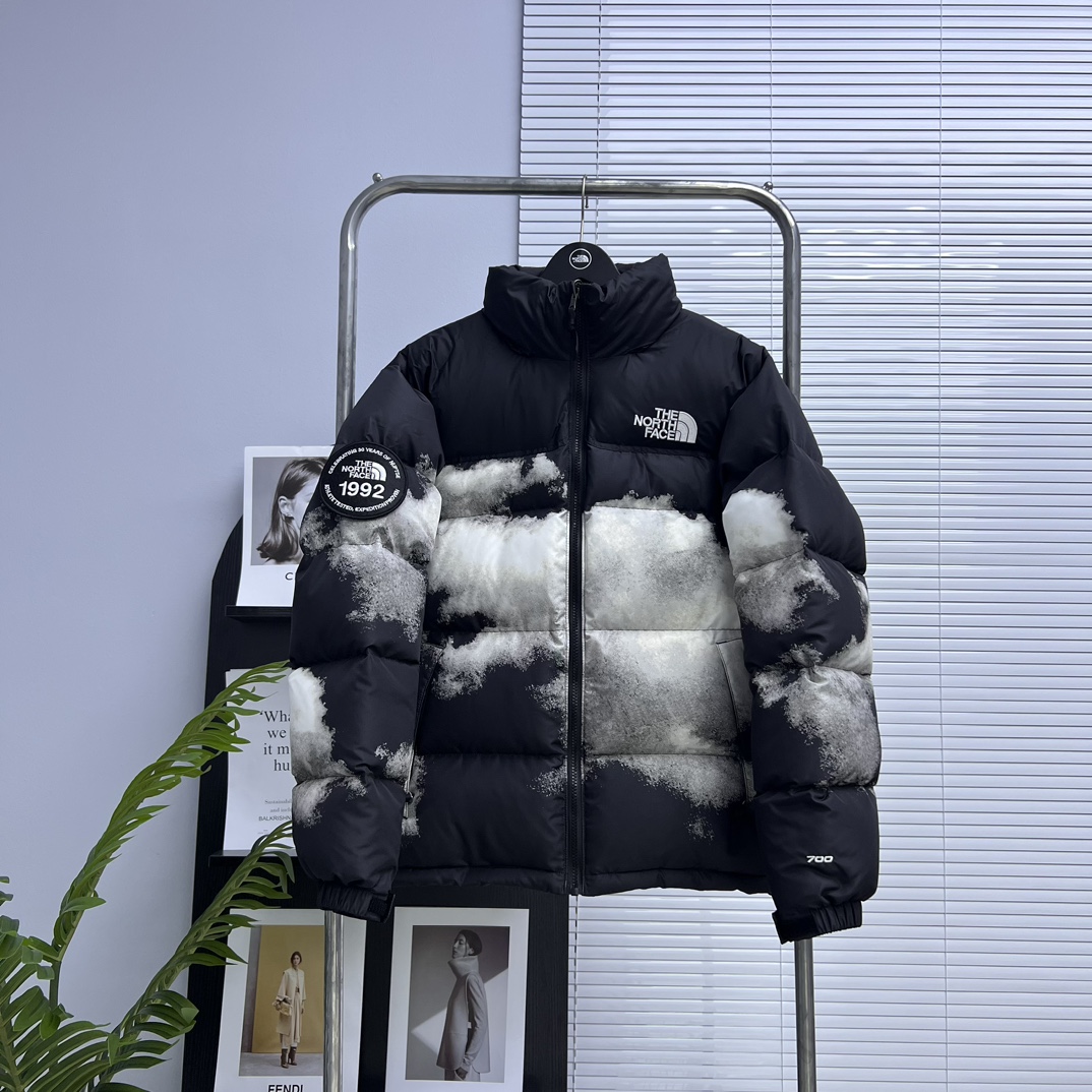 The North Face 1992 Nuptse Cloud Down Jacket Black/White