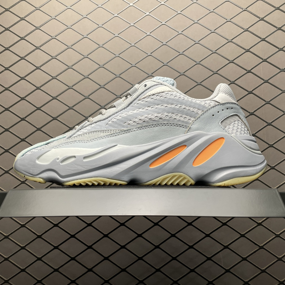 Adidas Yeezy 700 V2 Runner Grey