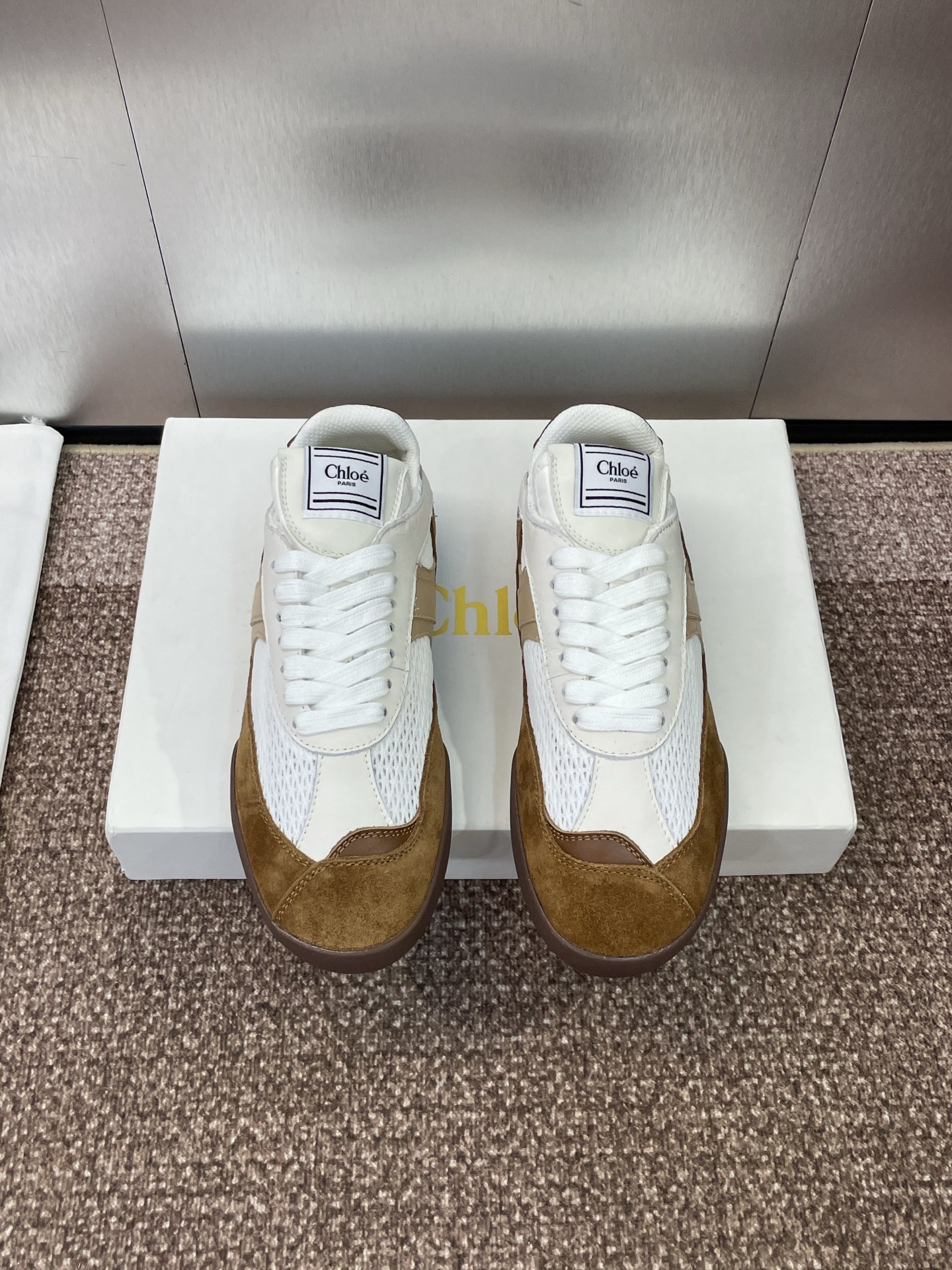 Chloe Runway Low-Top Sneakers Brown