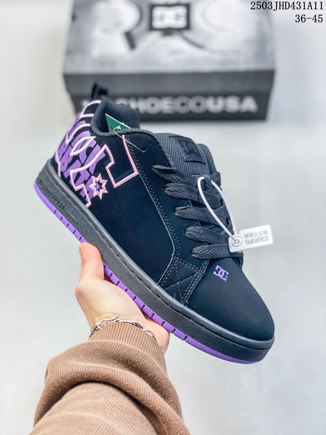 DC Shoes Low-Top Skate Sneakers Black/Purple