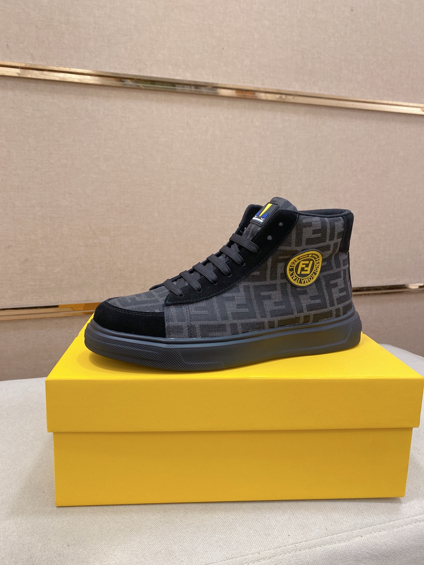 Fendi FF High-Top Sneakers Black/Gray