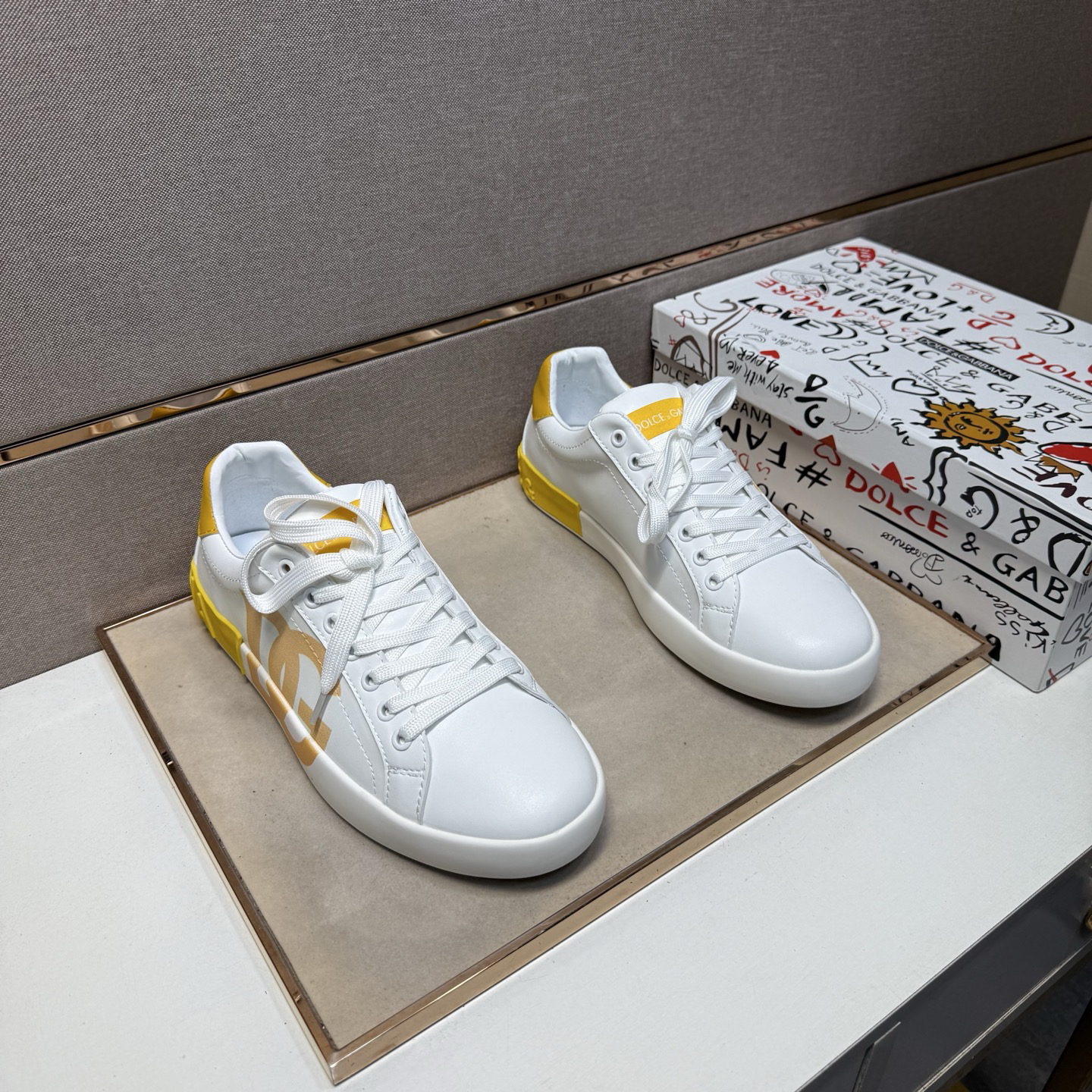 Dolce & Gabbana Casual Sneakers White/Yellow
