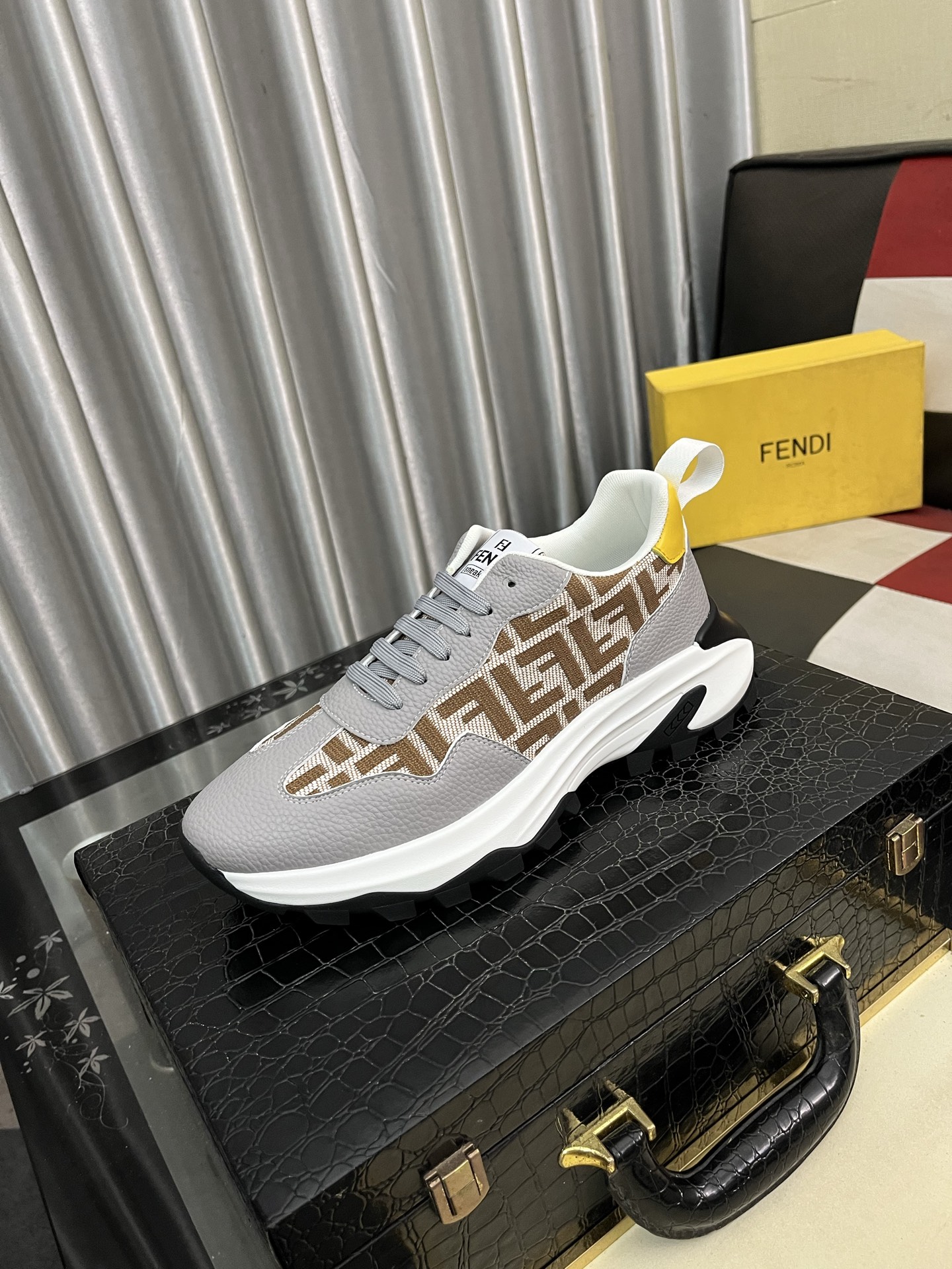 Fendi FF Knit Chunky Sneakers Gray
