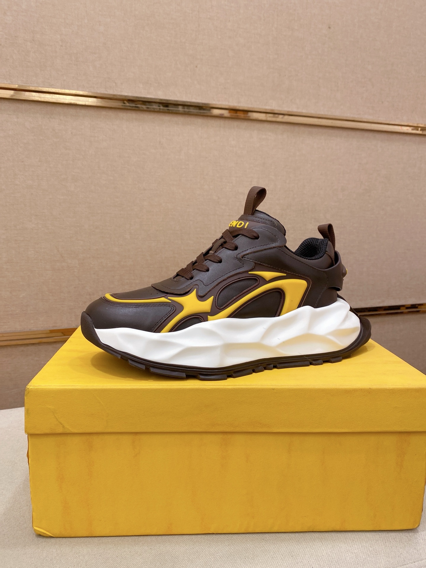 Fendi Flow Chunky Sneakers Brown/Yellow
