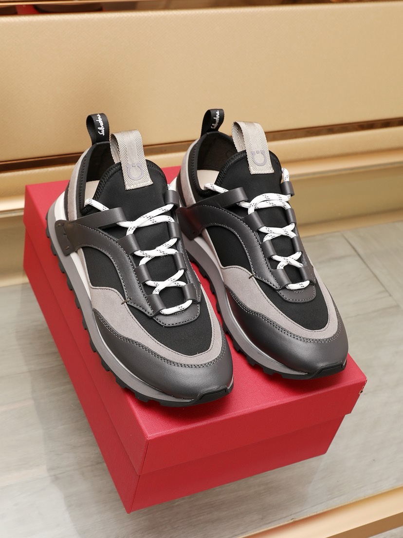 Ferragamo Leather Sport Runner Sneakers Black/Gray