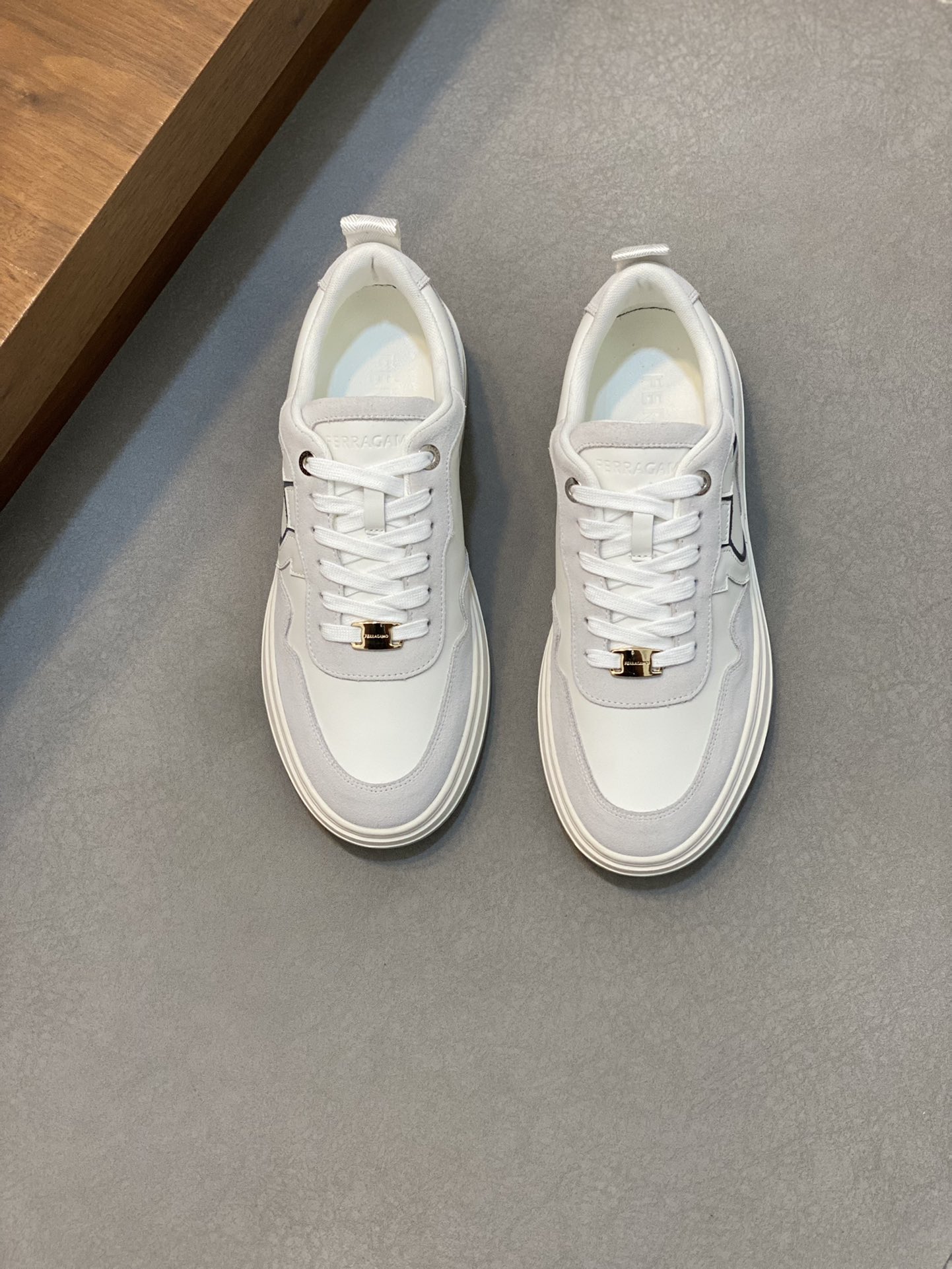 Ferragamo Gancini Low Sneakers White