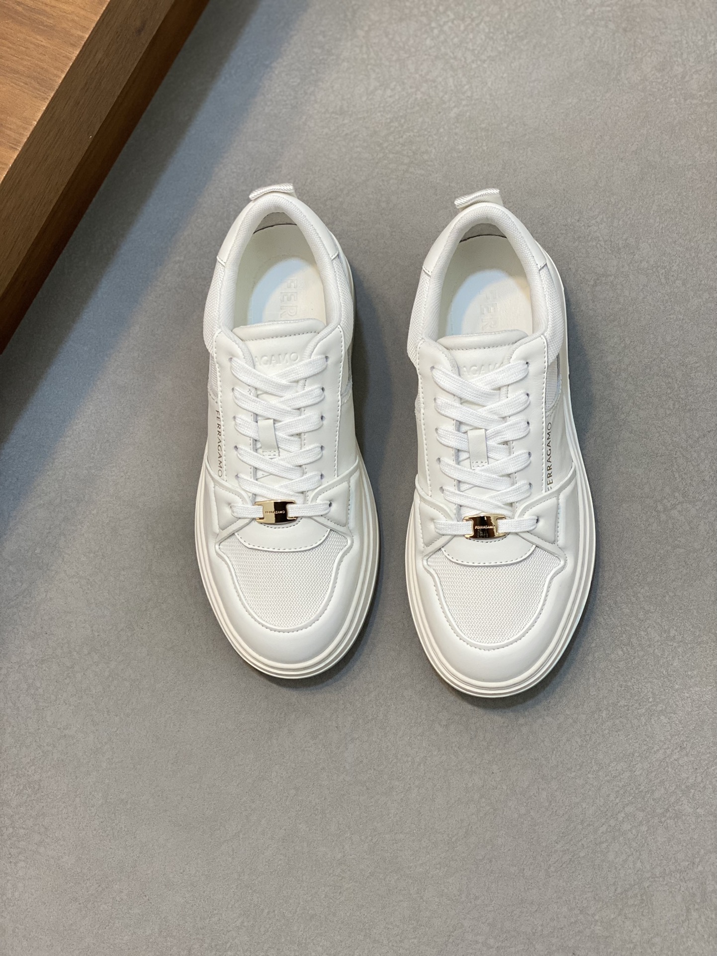 Ferragamo Logo Low-Top Sneakers White