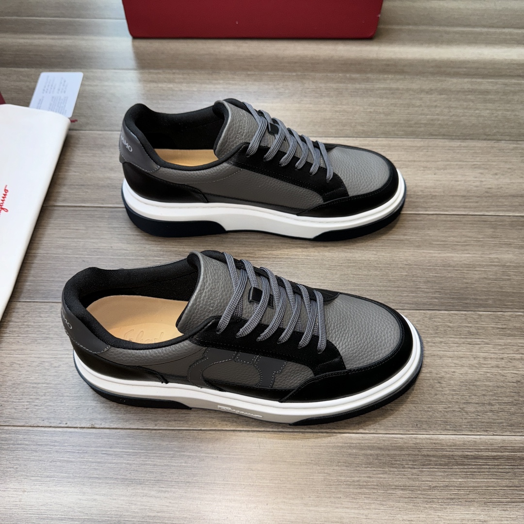 Ferragamo Logo Low-Top Sneakers Gray Black
