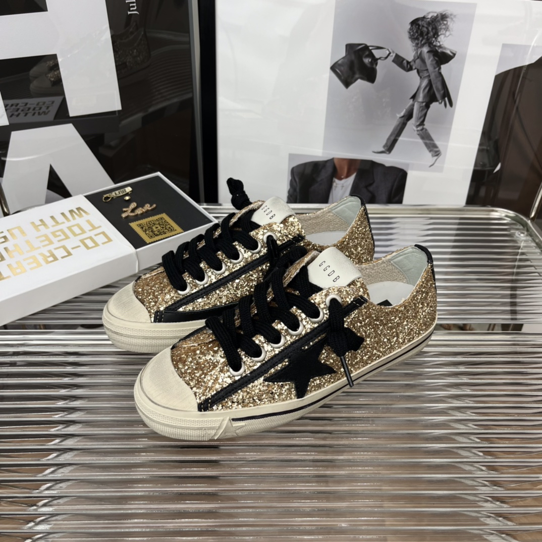 Golden Goose VSTAR2 Glitter Sneakers Gold