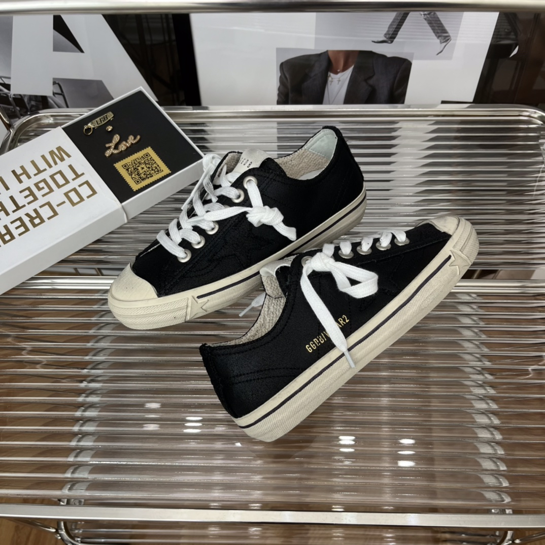 Golden Goose VSTAR2 Canvas Low Sneakers Black