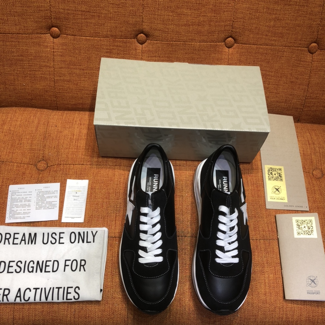 Golden Goose Running Sneaker Black