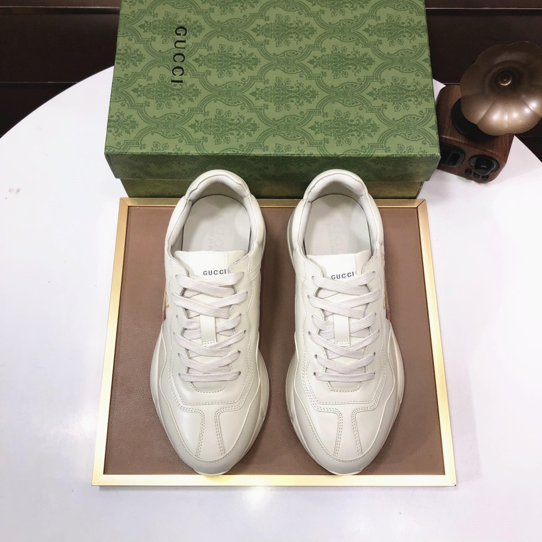 Gucci Heart Logo Dad Sneakers Off-White