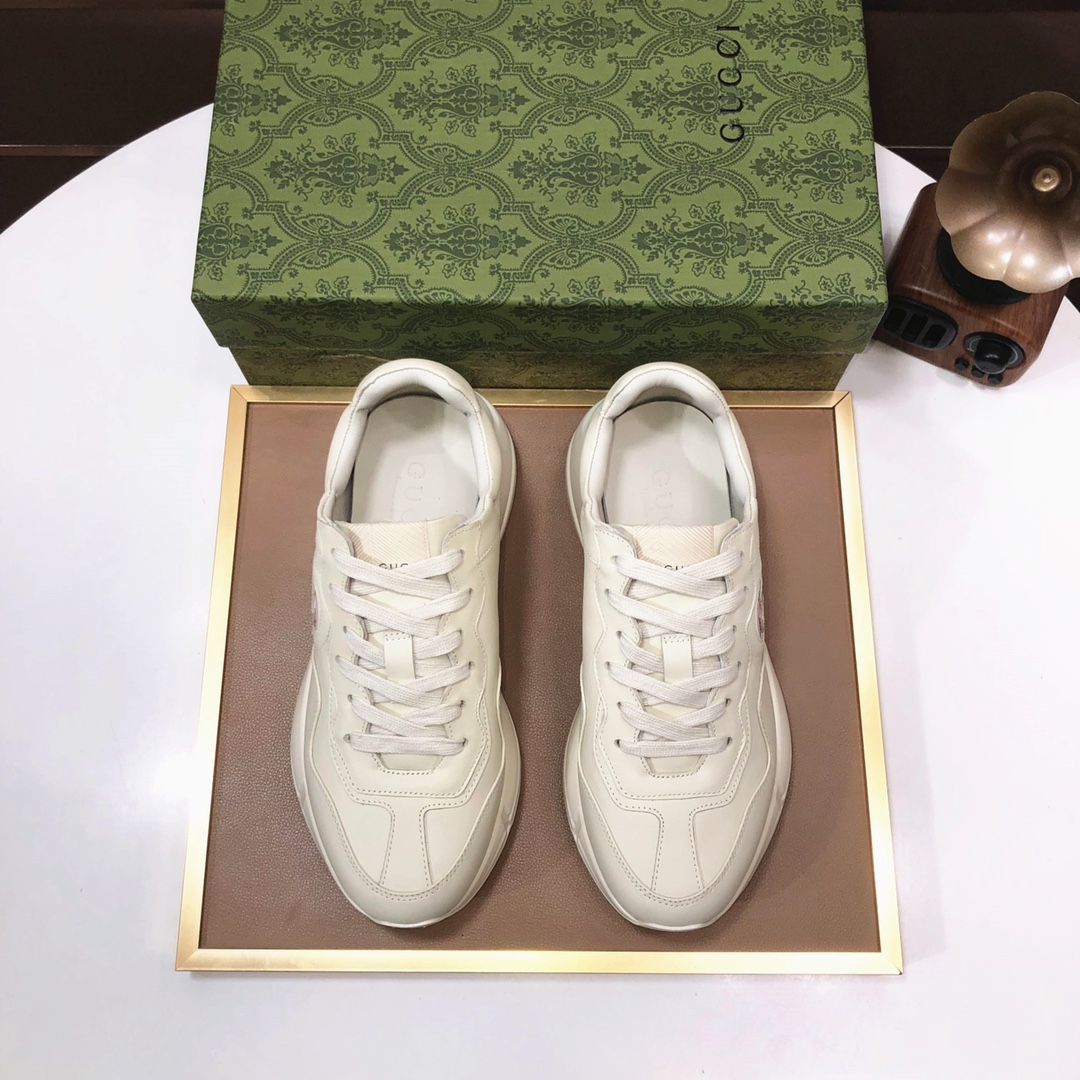 Gucci Chunky Dad Sneakers Beige/Pink