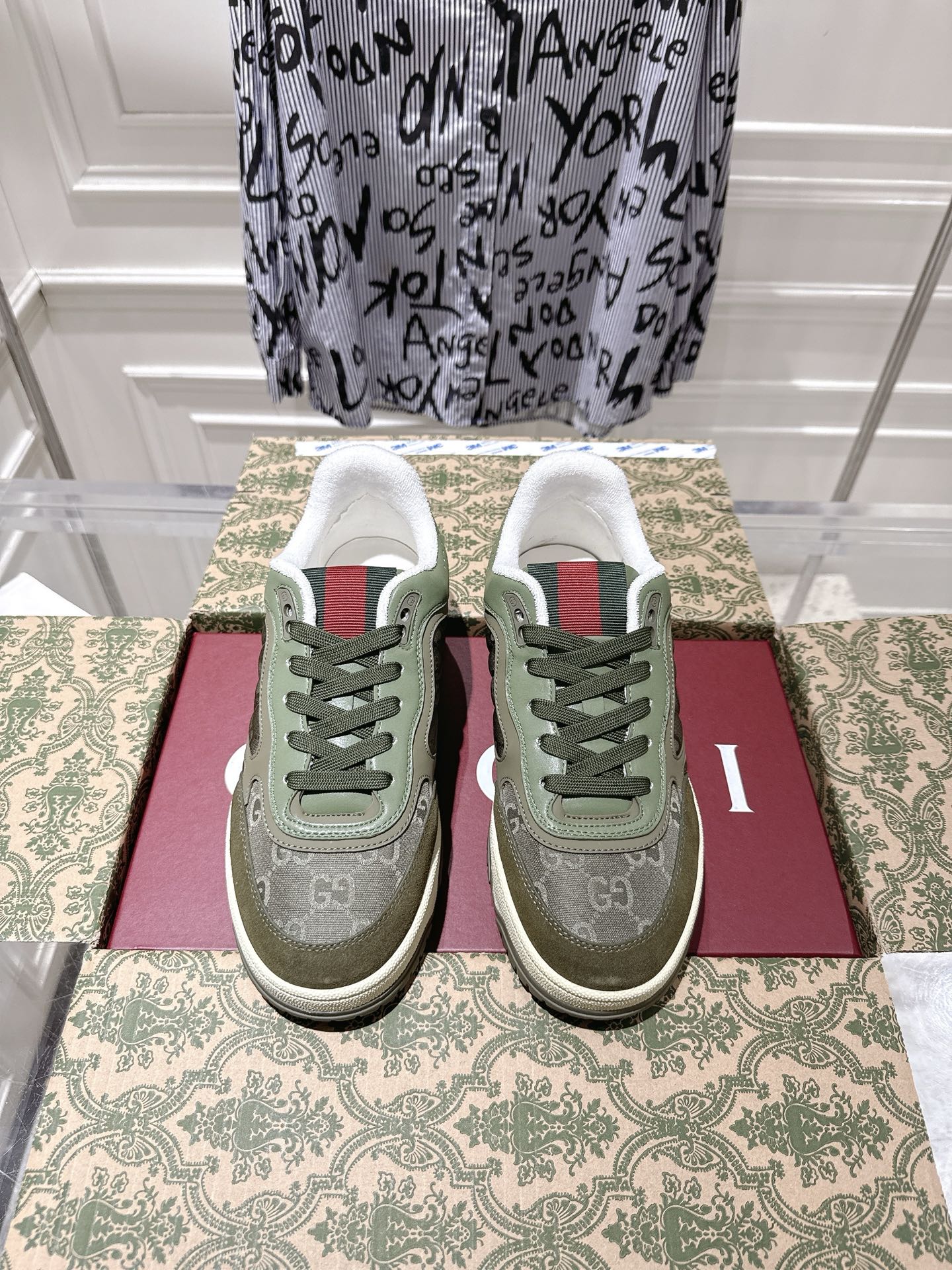 Gucci Vintage GG Low-Top Sneakers Green