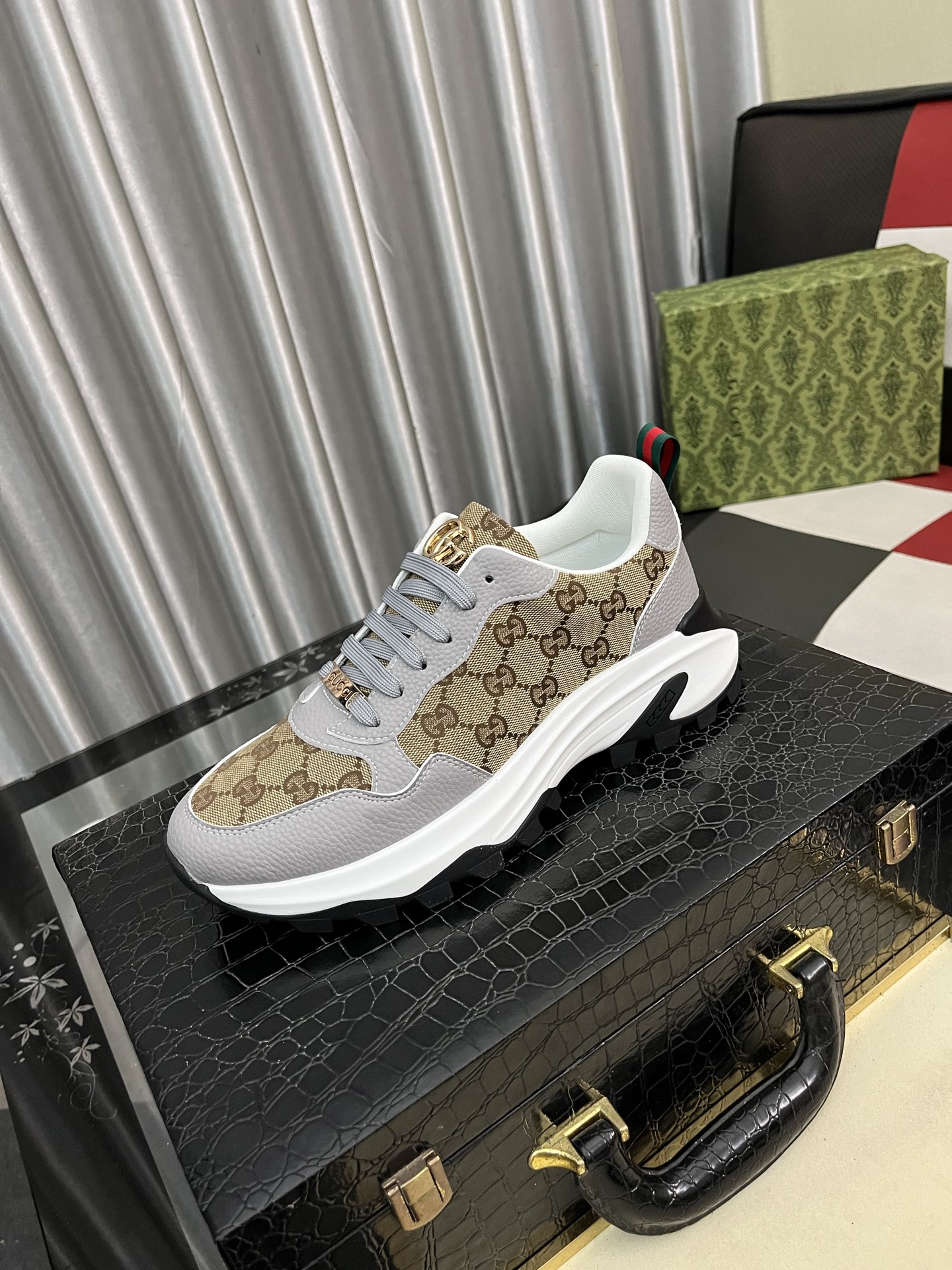 Gucci GG Canvas Chunky Sneakers Beige