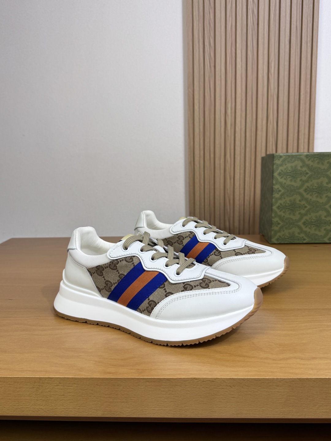 Gucci GG Canvas Runner Sneakers White