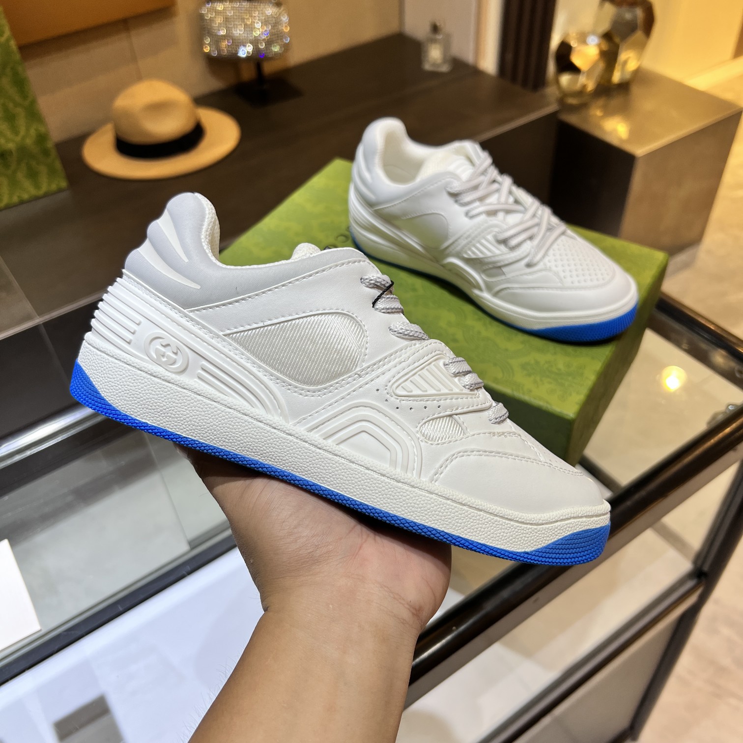 Gucci Low-Top Sneakers White/Blue