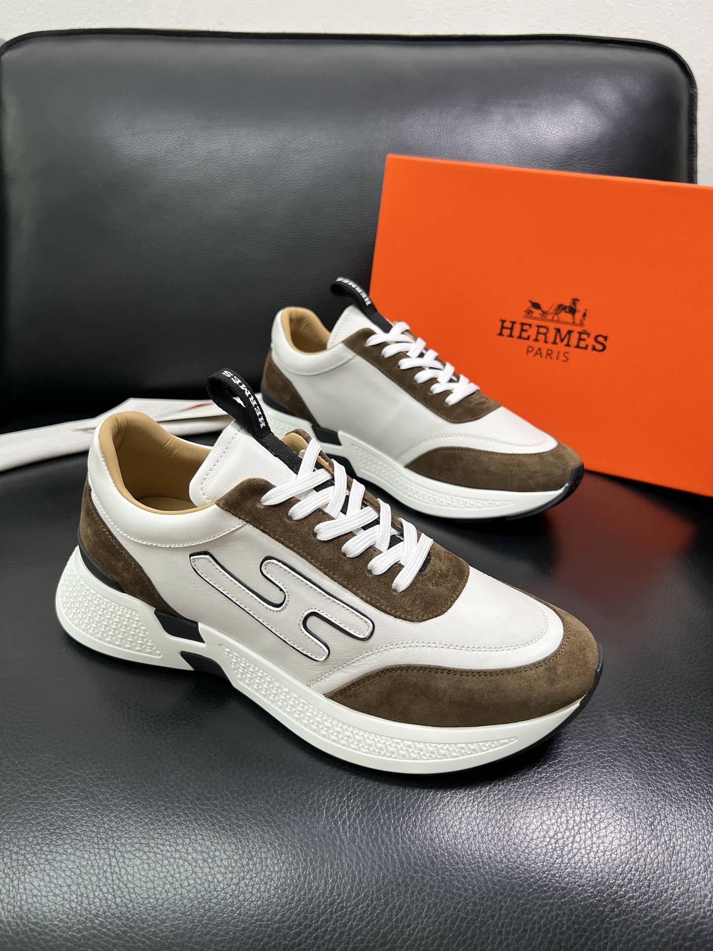 Hermes Leather & Suede Low Sneakers White/Brown