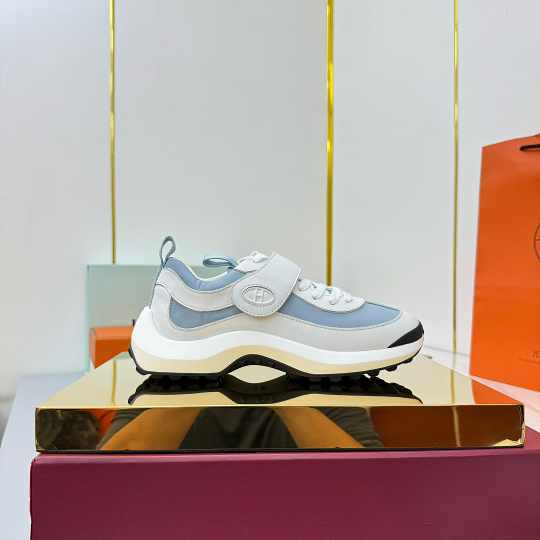 Hermes Loosneaker Leather Low-Top Sneakers Blue/White