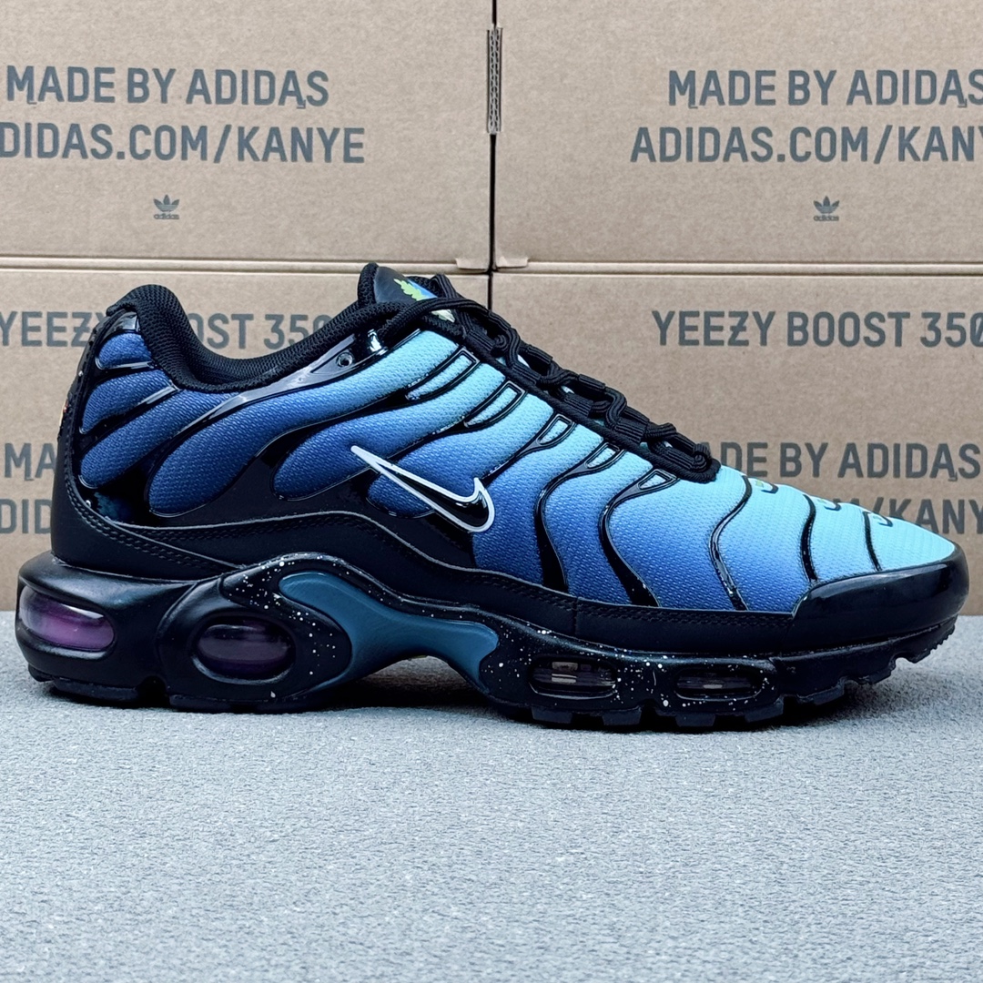 Nike Air Max Plus Drift TN Air Cushion Sneakers Blue/Black
