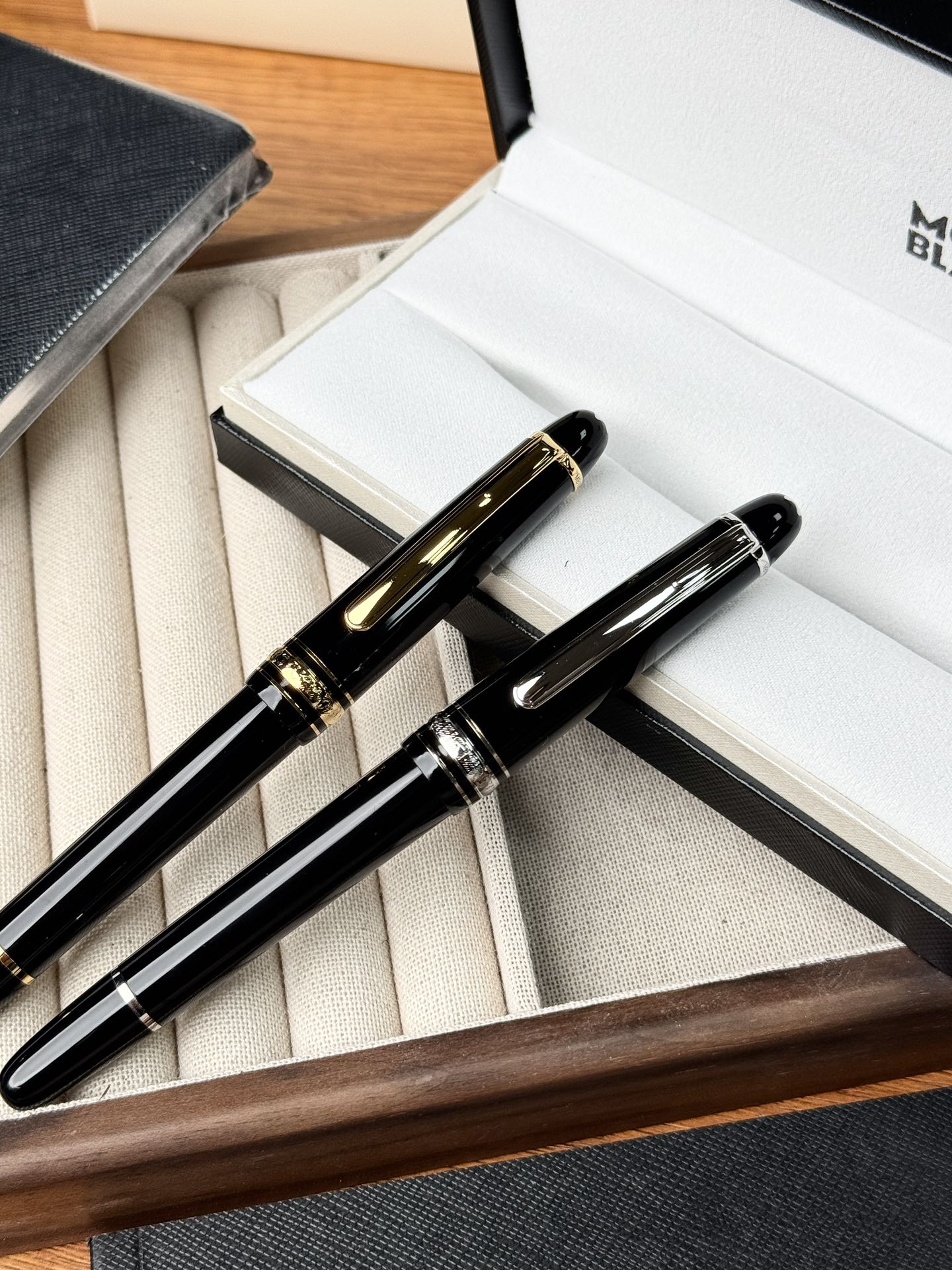 Montblanc Meisterstück 145/163 Pen Set Black Gold/Silver