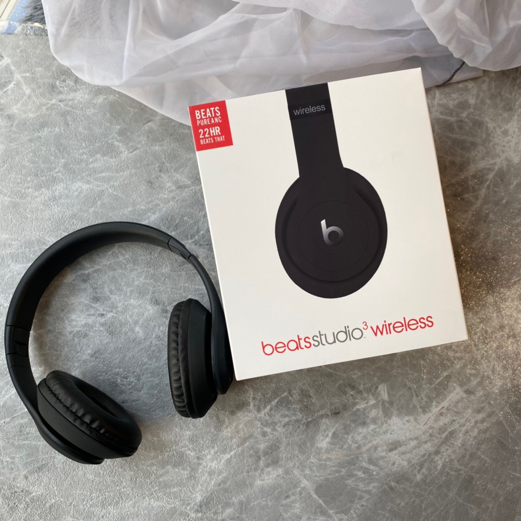 Beats Studio3 Wireless ANC Headphones Multicolor