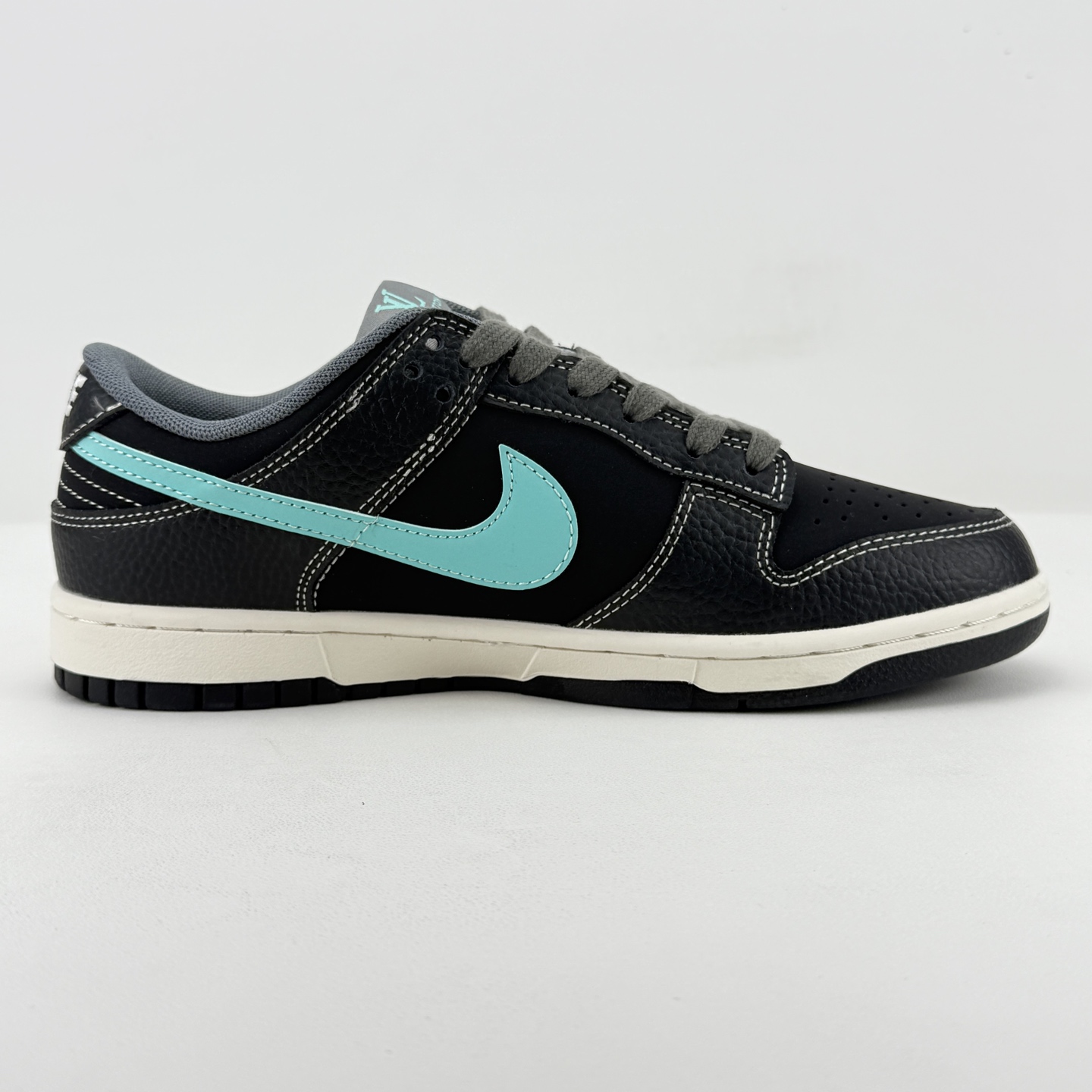 Nike SB Dunk Low LV Black Blue