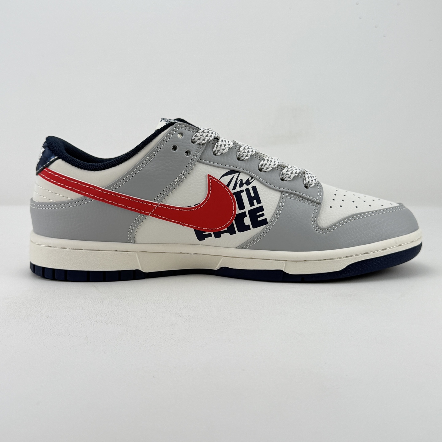 Nike Dunk Low TNF Grey Red