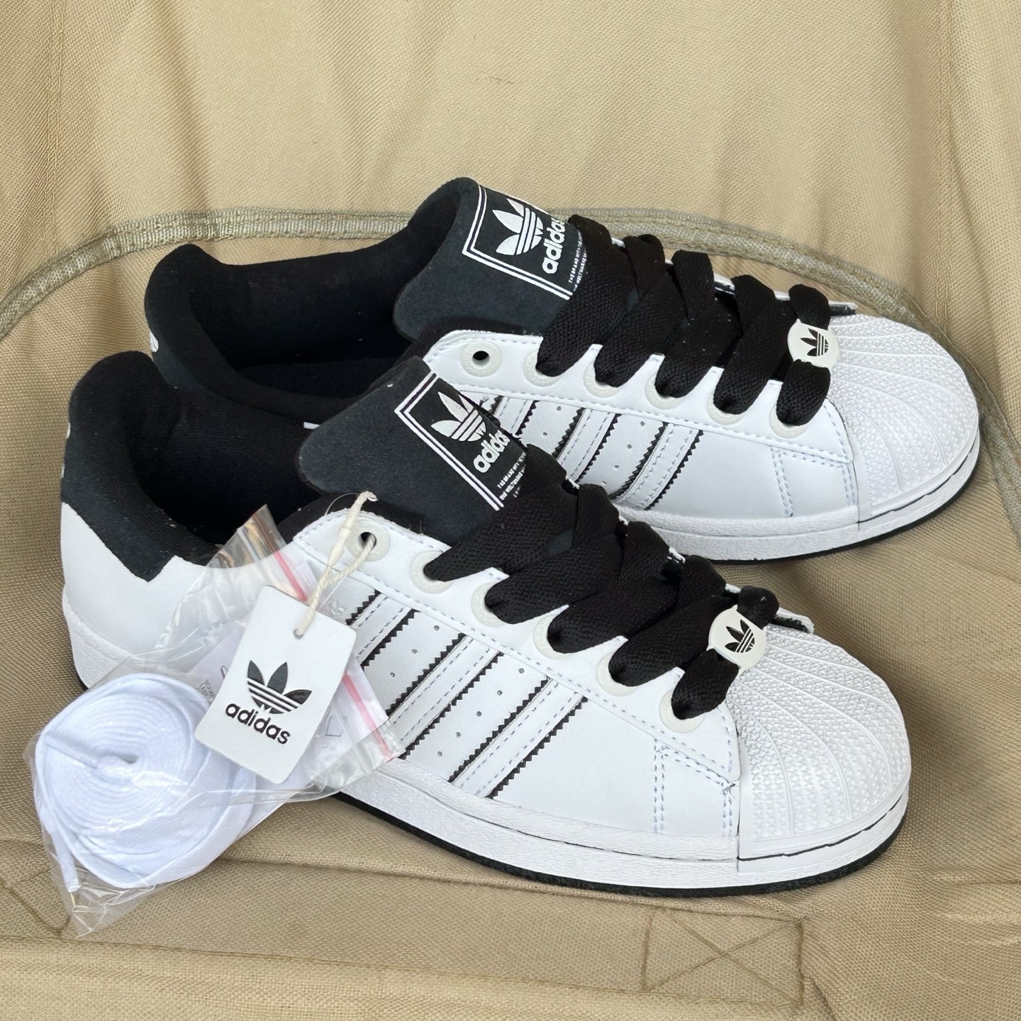 Adidas Originals Superstar Leather Sneakers White/Black