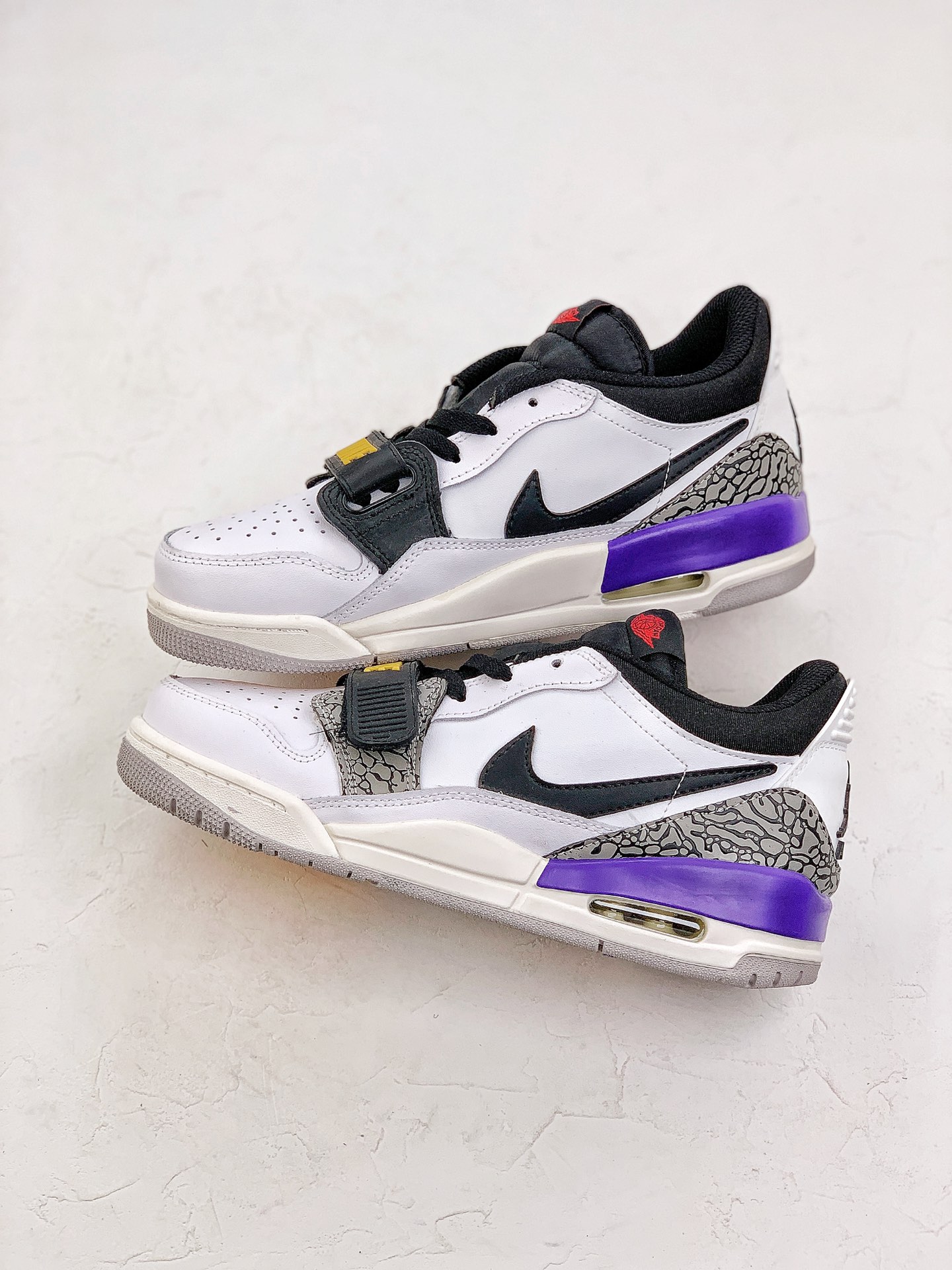 Nike Air Legacy 312 Low Sneakers White/Black/Purple