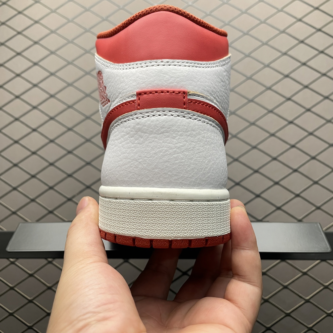Jordan Air Jordan 1 Mid Sneakers White/Red